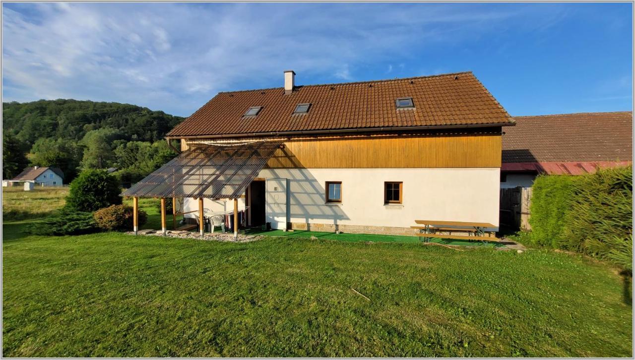 Apartmany Janovice Jivka Exterior photo